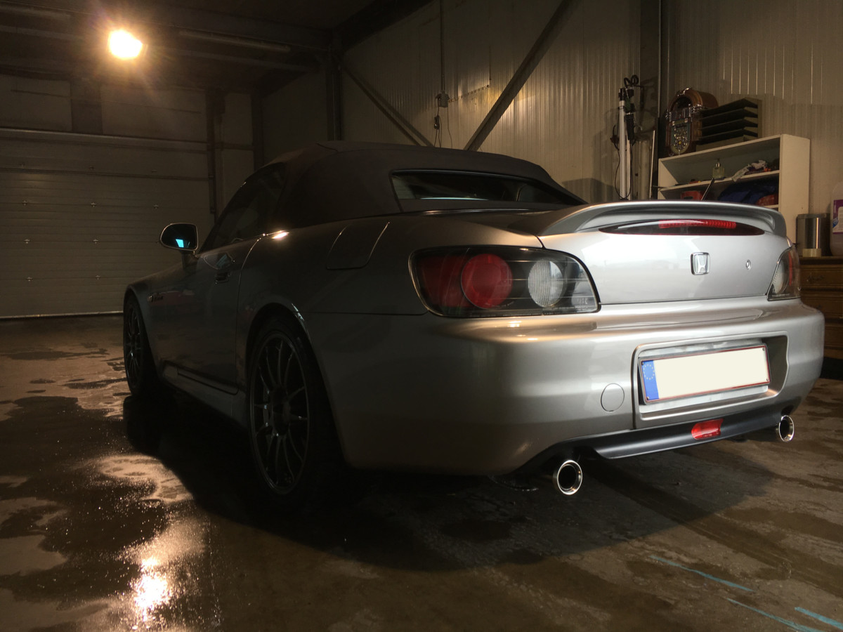 Car-inside-garage