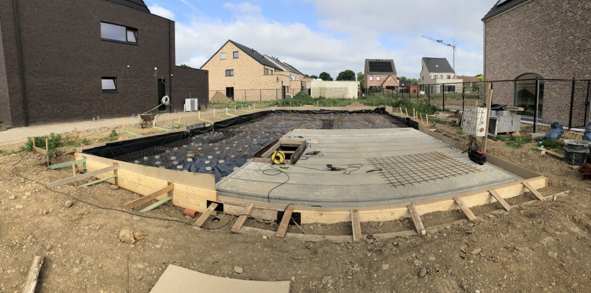 Garage-Floor-Rebar-on-top