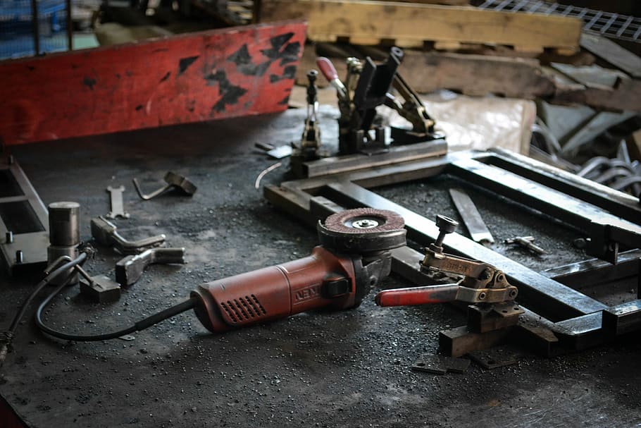 tools-workshop-machinery-manufacturing